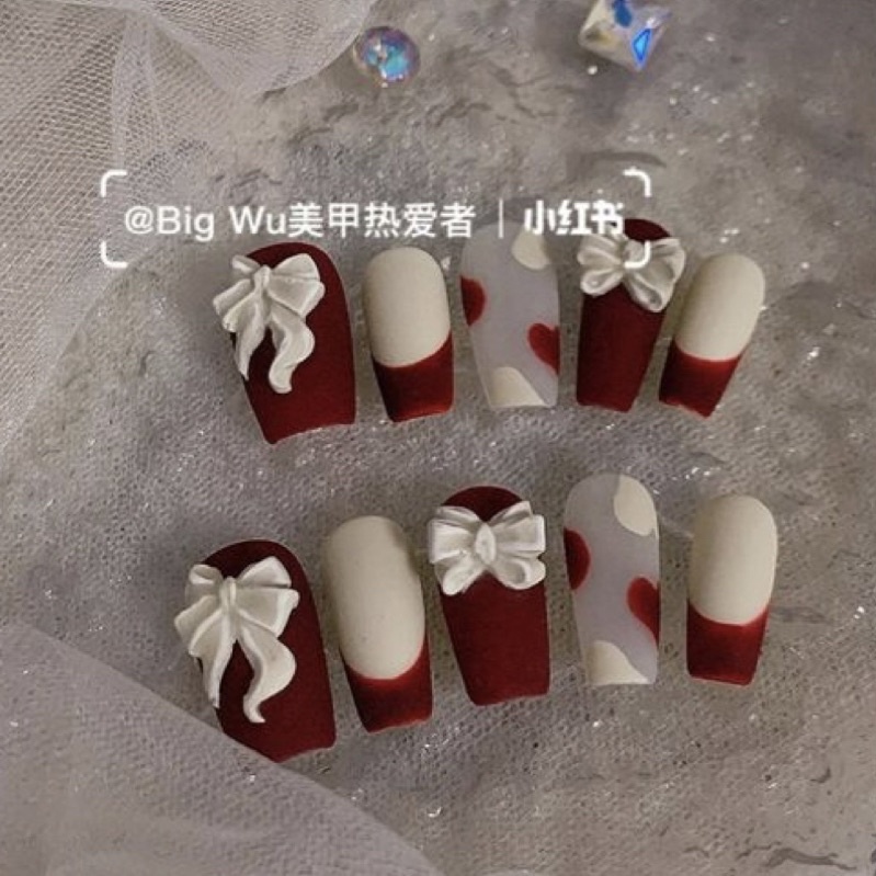 Nailbox đỏ các mẫu Tết