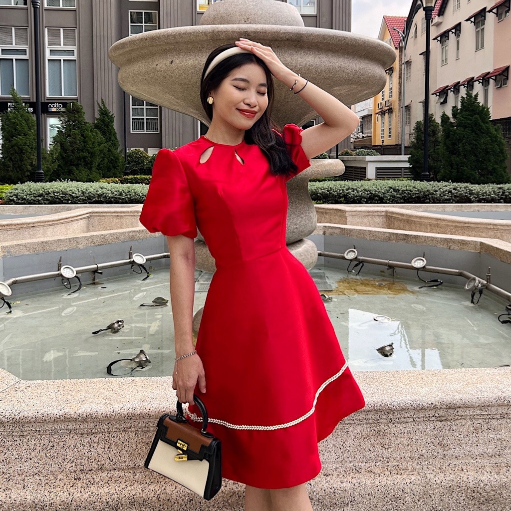 Đầm dự tiệc đỏ tafta khoét giọt nước viền ren sang trọng Callene (CC308)