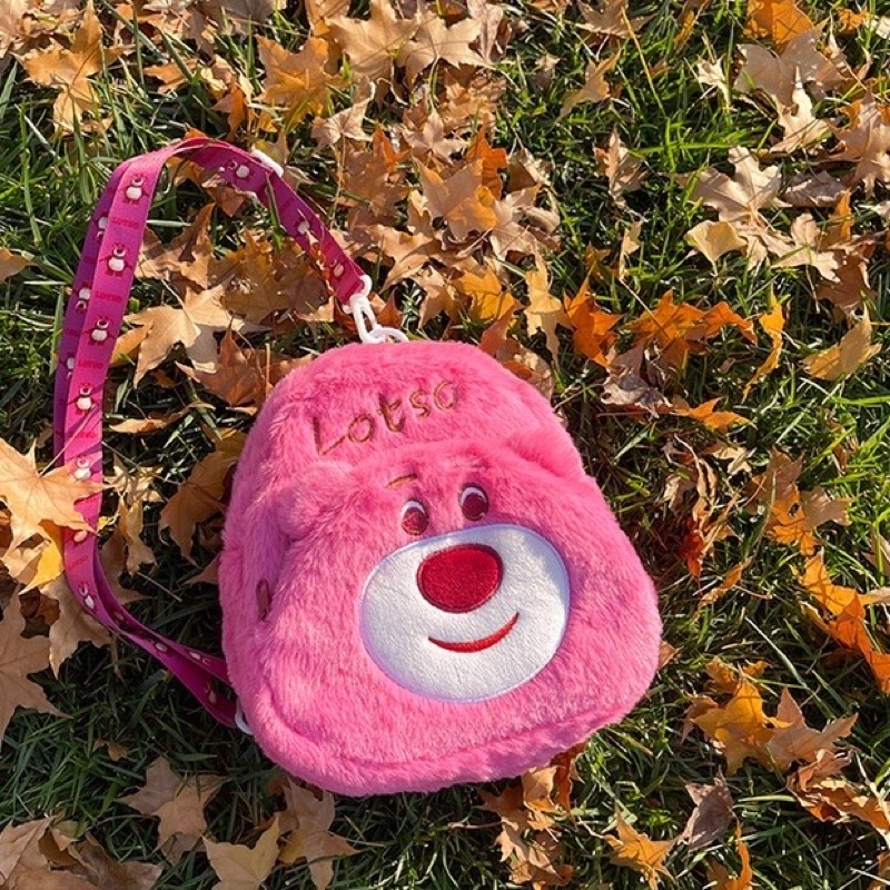 Túi bao tử gấu dâu hồng cute đáng yêu, túi đeo chéo mini thời trang cho bé họa tiết gấu Lotso dễ thương De Pẻierl