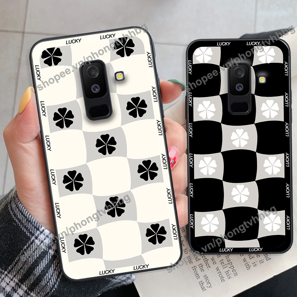 Ốp lưng Samsung J8 caro mẫu hoa trắng đen cực đẹp cute giá rẻ