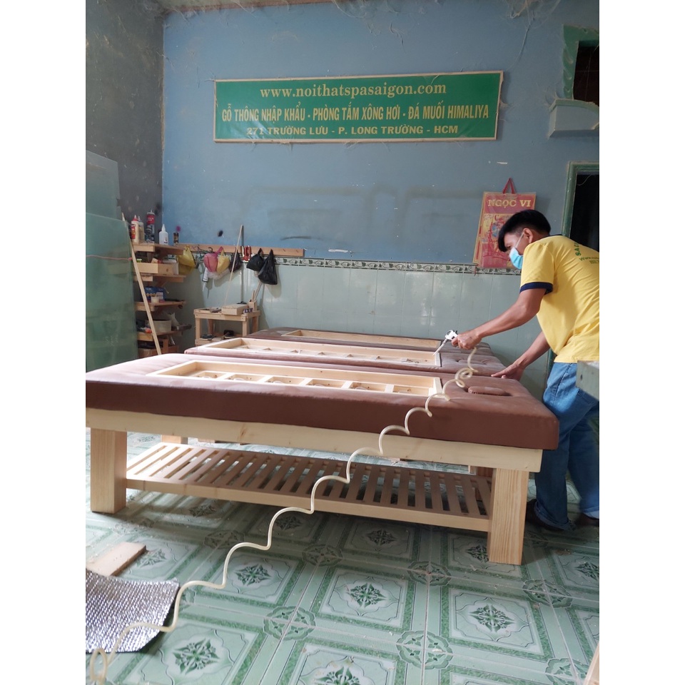 Giường đá muối Himalaya, mẫu 21 viên , gỗ thông nhập khẩu Phần Lan)