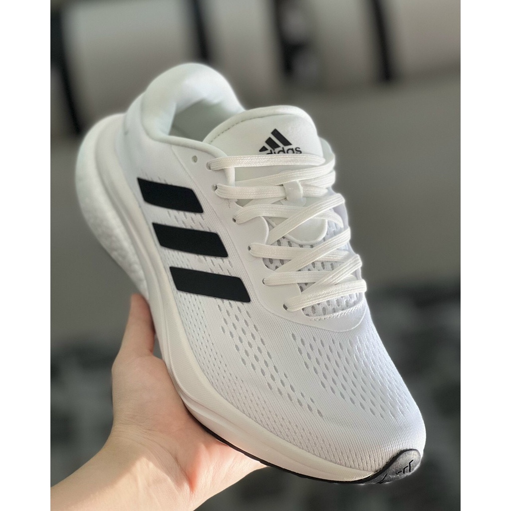 Giày Thể Thao Adidas Supernova
