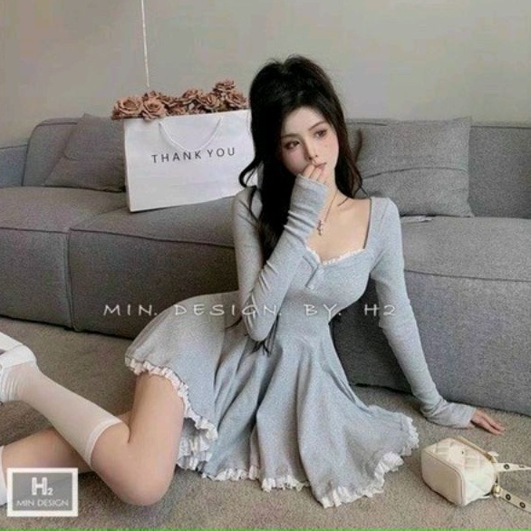 Đầm phôm xoè phối ren tay dài xinh xắn