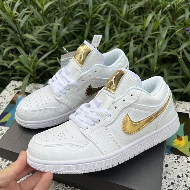 Giày_Nike_jordan_1low móc vàng bản Trung cao cấp giày thể thao nữ đẹp phong cách trẻ trung
