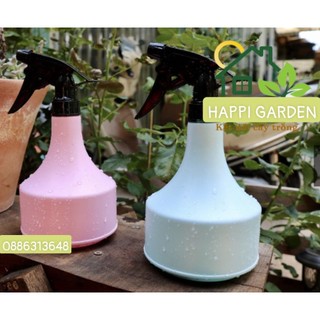 Bình nhựa phun xịt tưới cây cầm tay 600ml