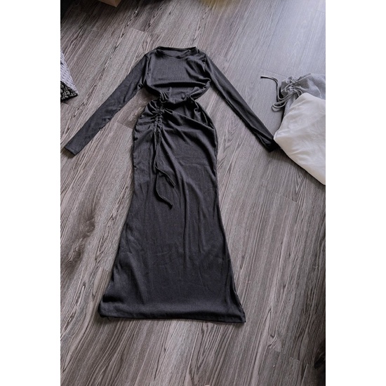 Đầm ôm body cổ tròn tay dài dáng dài rút dây hông cực tôn dáng