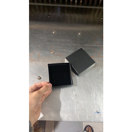 Hộp nhãn  lót mút nhung kèm ảnh thật