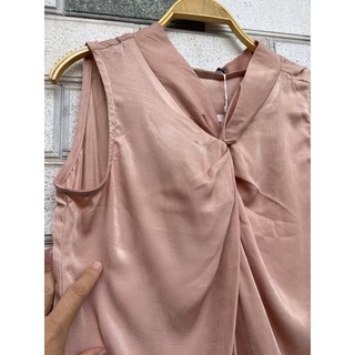 Áo kiểu nữ sát nách cổ đổ lụa satin Z.a.r.a