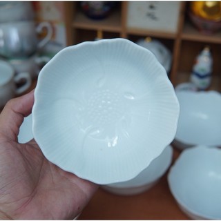 Bộ 7 Chén Cơm Kiểu Nhật Hình Hoa - Gốm Sứ Nhật Bản