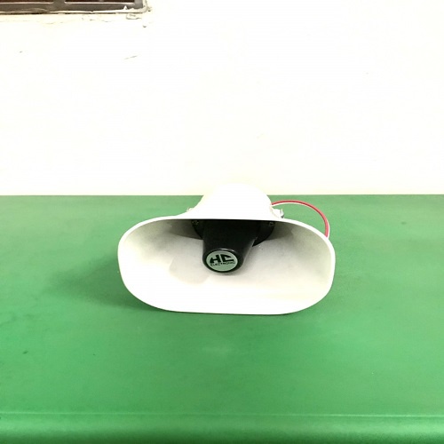 Loa nén phóng thanh 10W công ty HC xuất xứ Việt Nam hàng chuẩn giá rẻ bình dân