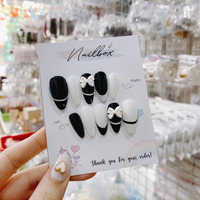 nailbox đen trắng mix nơ