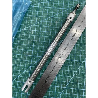 Xy lanh inox 10-100 đuôi có rãnh
