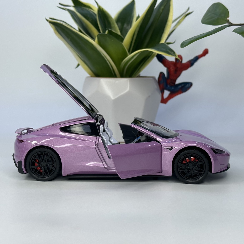 Mô hình xe Tesla Roadster mui trần tỷ lệ 1:24 bằng kim loại chiếc xe thể thao nhanh nhất được Mỹ sản xuất