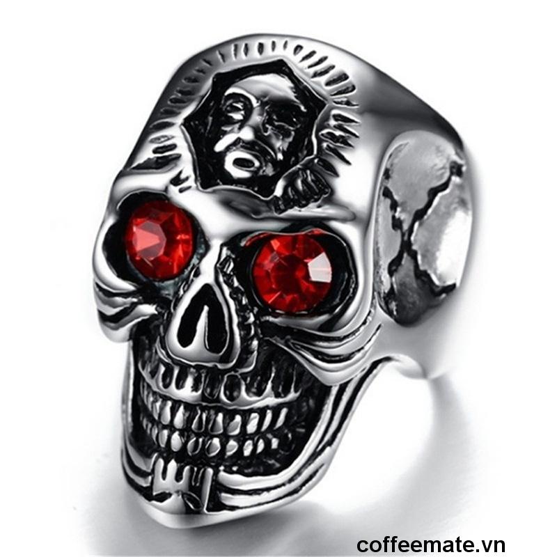 【coffeemate】⚡Nhẫn Hình Đầu Lâu đính đá zircon đỏ Thiết Kế Độc Đáo Cho Nam