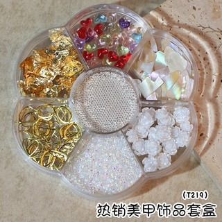 Cham đủ mẫu khay hoa tròn trang trí móng mix nhiều mẫu siêu đẹp