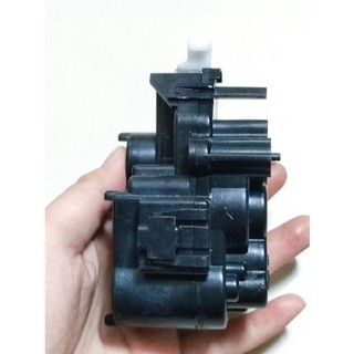 van xả máy giặt LG đen