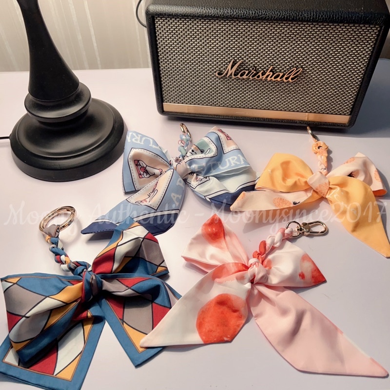 Móc chìa khoá Charm khăn nơ lụa treo túi xách