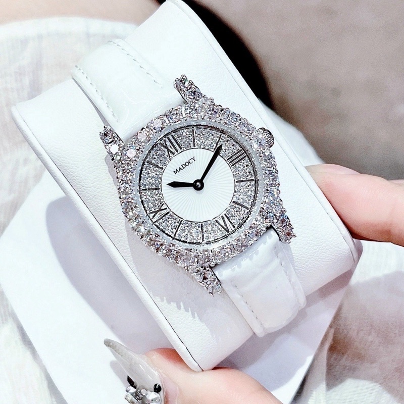 Đồng hồ nữ Madocy M81699
