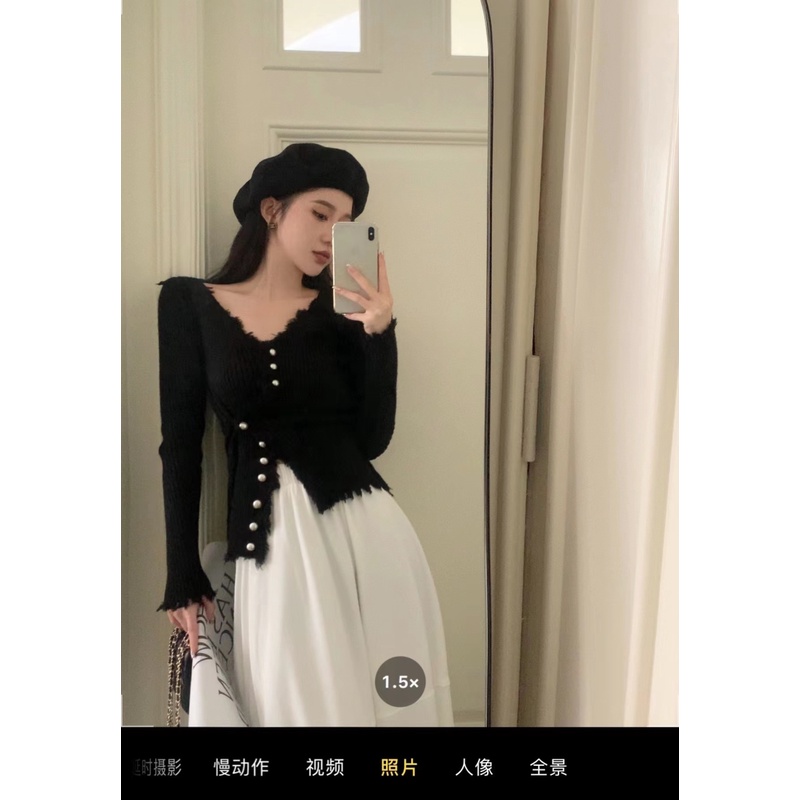 QKOOLE Áo sweater dệt kim  cổ chữ V tay dài xẻ tà thời trang mùa xuân cá tính