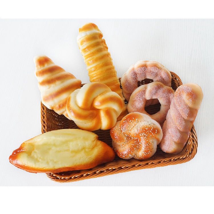 Mô Hình Bánh Mì Giả Trang Trí Nhà Trẻ