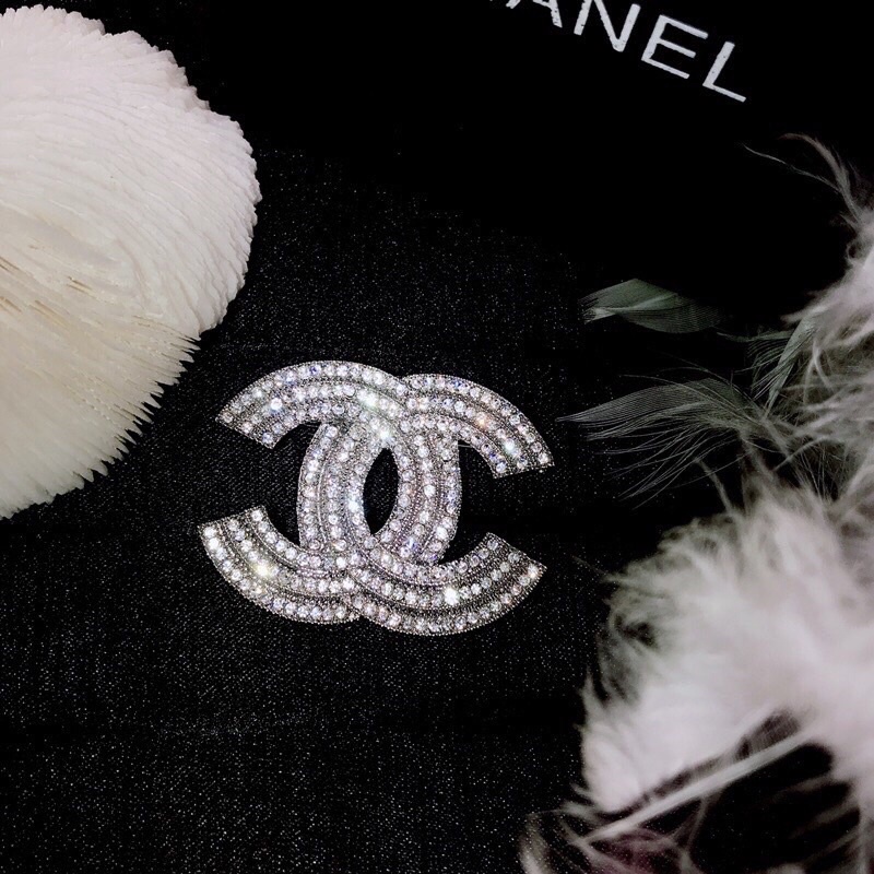 Cài Áo Chữ x Đính Ngọc Nhiều Đá Siêu Sáng