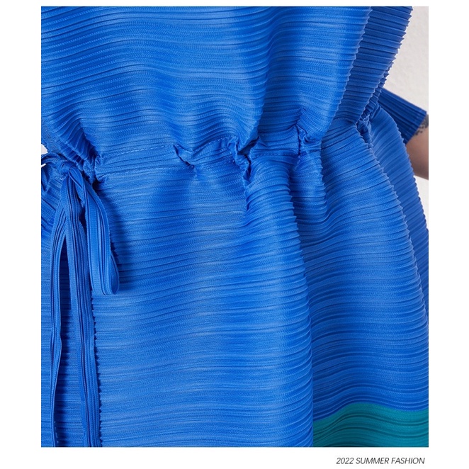 (HÀNG SẴN) Đầm lò xo cao cấp loại 1 có dây rút eo tùy chỉnh, Váy midi tay lỡ cổ V sang trọng freesize đến 80kg