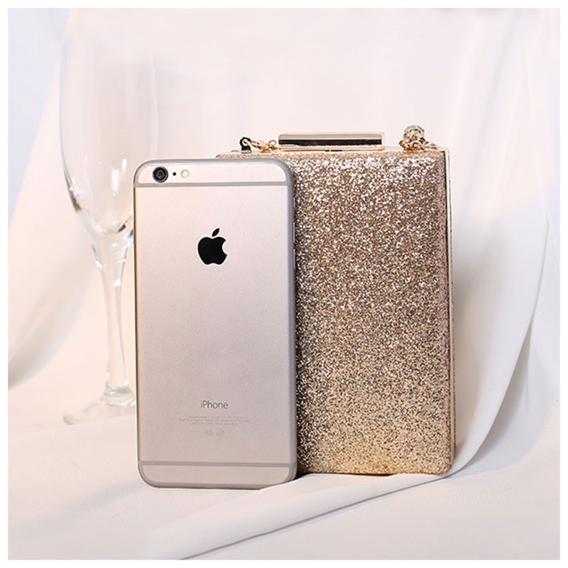 Ví Cầm Tay Hình Vuông Nhỏ Đính Đá Phối Dây Xích Cầm Tay Kiểu Mới Cho Nữ