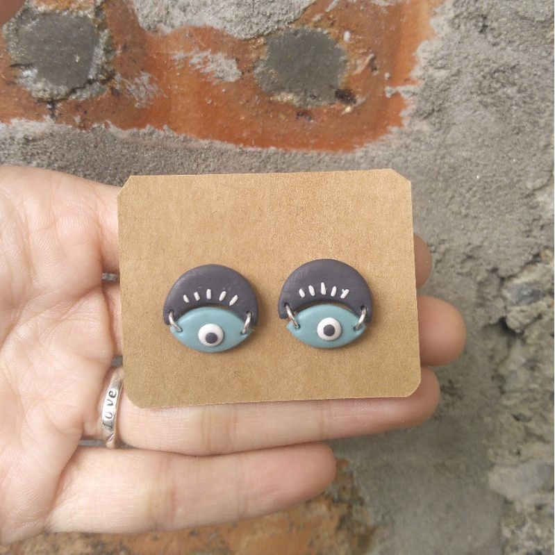 Green Eyes - Khuyên tai đất sét Polymer