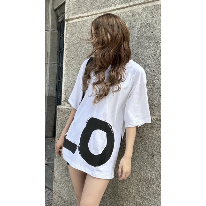 Áo Thun Burberry nữ LOVE,Áo Thun Burberry nam LOVE phong cách luxury ,Áo Buberry LOVE vải cotton organic Bestqualtiy