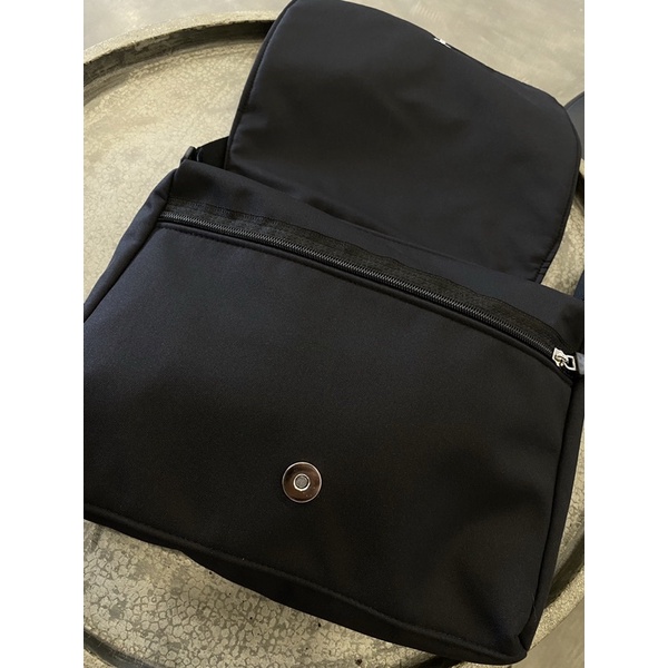 Túi đeo chéo Dickies Bag Costum