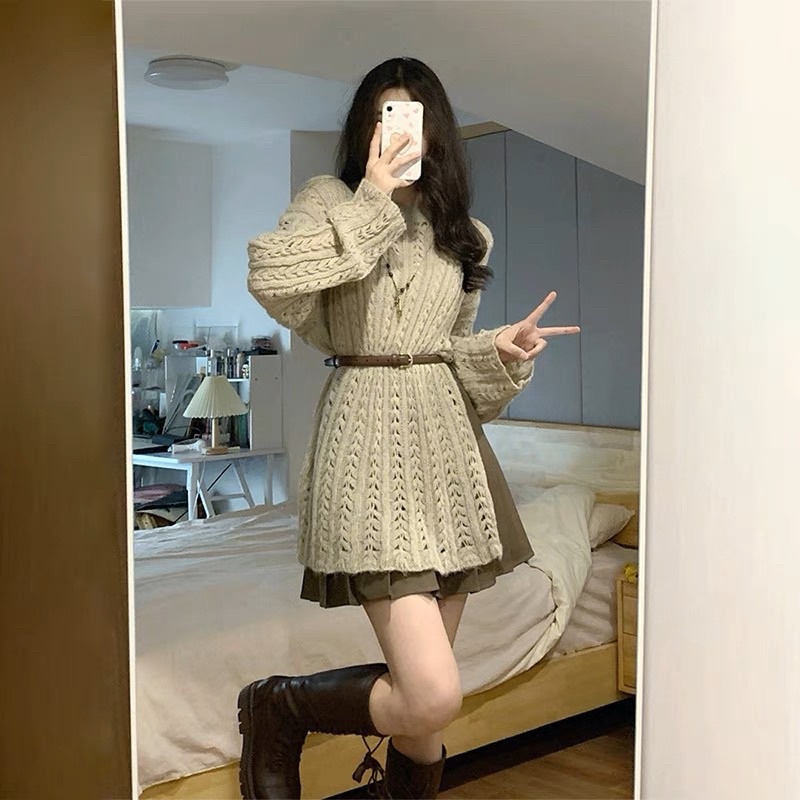 Áo sweater len nâu mơ màu trơn mix chân váy phong cách retro Pháp thời trang xuân thu mới