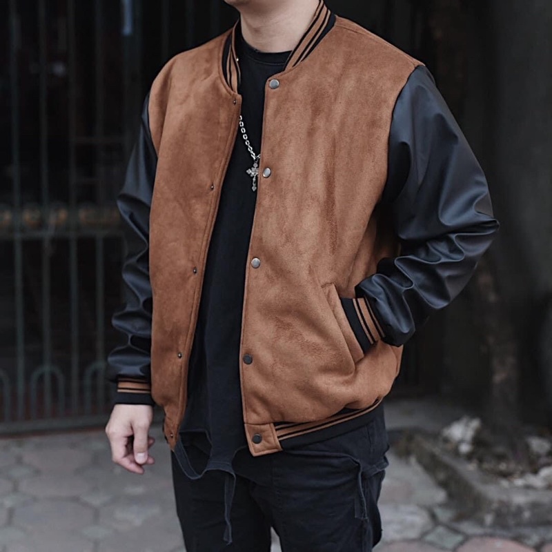 Áo Varsity Thân Da Lộn Tay Da PU Màu Nâu Bò Nam Nữ Unisex