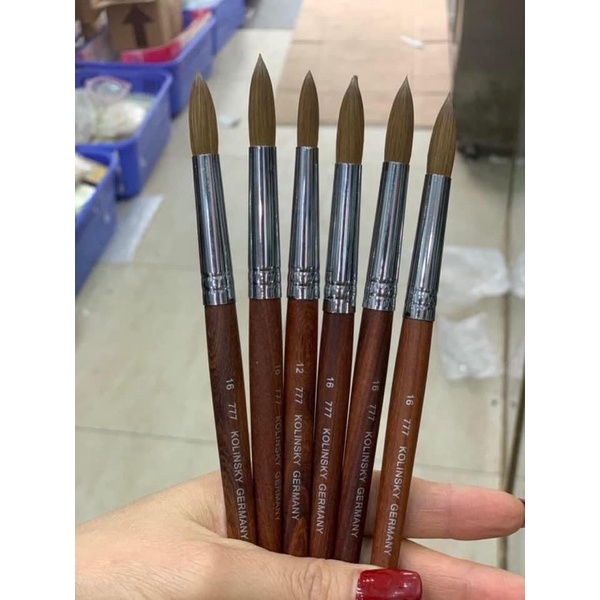 Cọ đắp bột 777 kolinsky germany