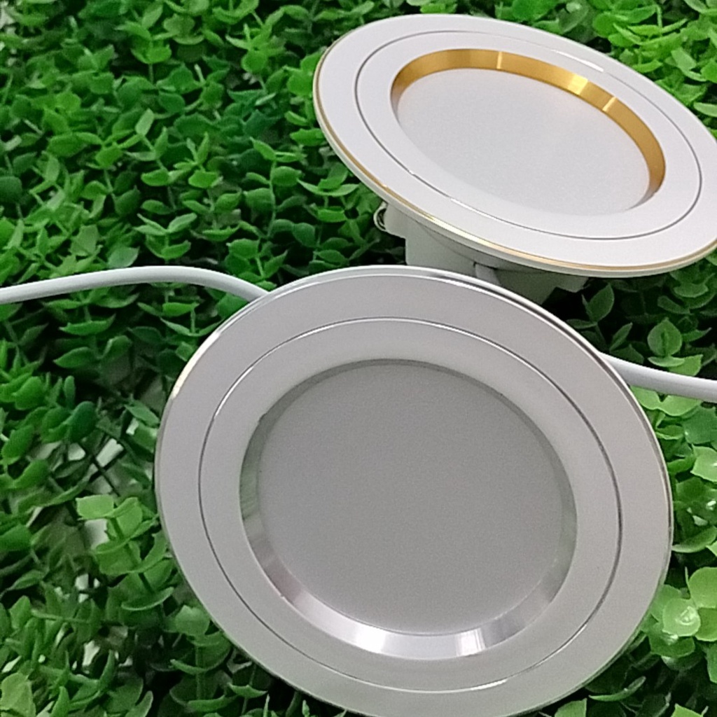 Đèn Led Âm Trần,Đèn Mắt Trâu Đế Trắng Liền Nguồn 7W Phi 90mm Trang Trí Trần Thạch Cao