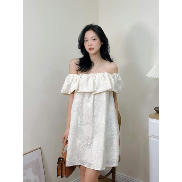 ❤️❤️Váy xuông trễ vai tơ hoa xinhh xĩuuu🌸🌸