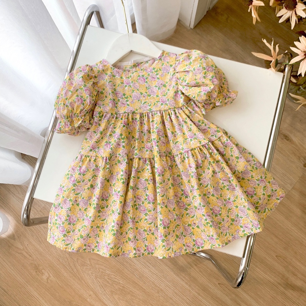 Váy vintage 2 tùng hoa nhí vàng