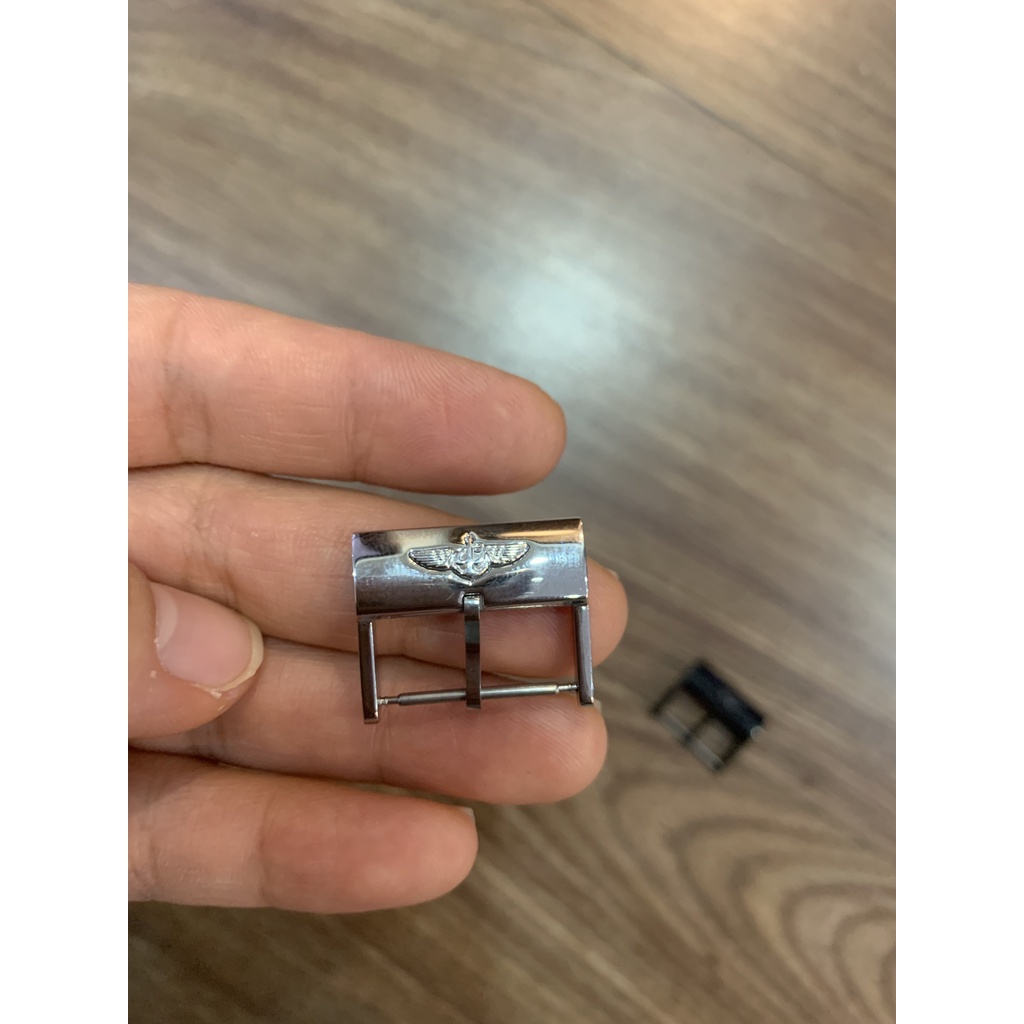 Khóa đồng hồ Breitling