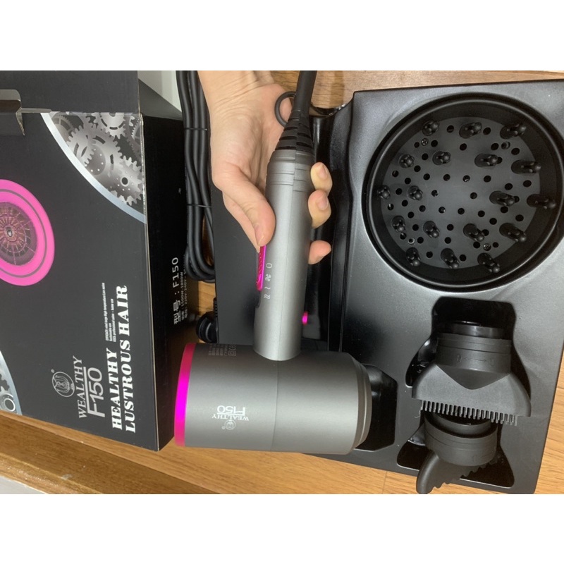 Máy sấy tóc ION âm cao cấp dạng búa chính hãng Wealthy F150