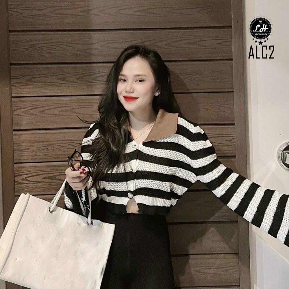 Áo Len Kẻ trắng đen có cổ Dài Tay Kiểu Dáng Croptop Lê Huy Fashion MS ALD2