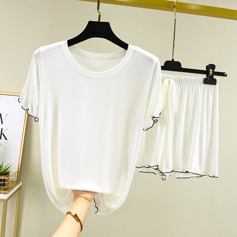 Bộ Đồ Ngủ Áo Thun Cotton Tay Ngắn Cổ Tròn Phối Quần Short Dáng Rộng Kiểu Hàn Quốc Thời Trang Mùa Hè Cho Bạn Gái