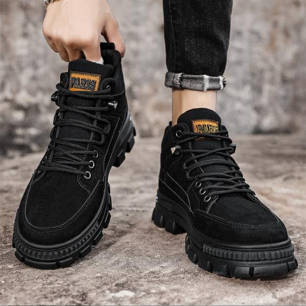 Giày Boot Nam Màu Đen POIN GN415