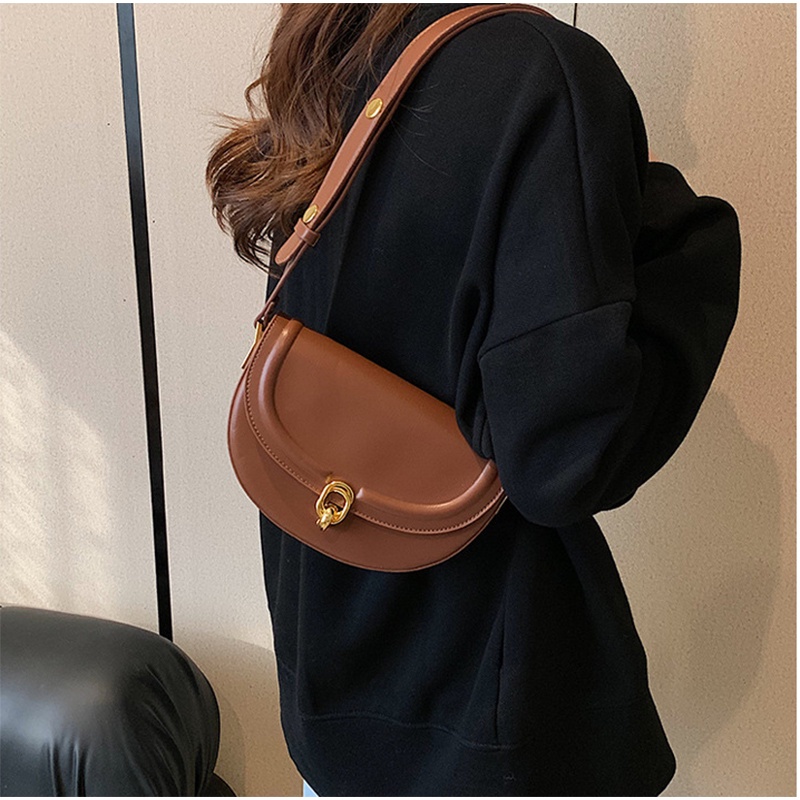 Túi yên ngựa PU túi nách một vai chéo túi Xách Cỡ Nhỏ Thời trang phụ nữ