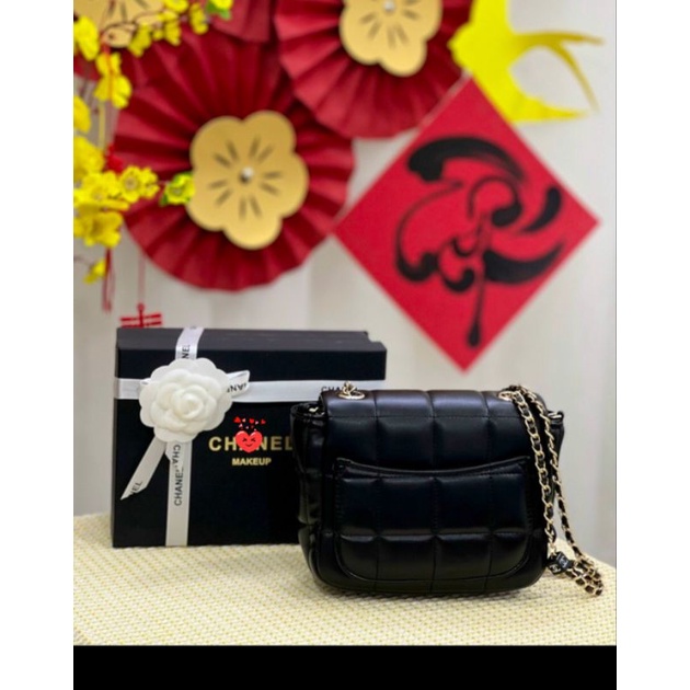 Túi chần ô phối dây logo chữ siêu xinh