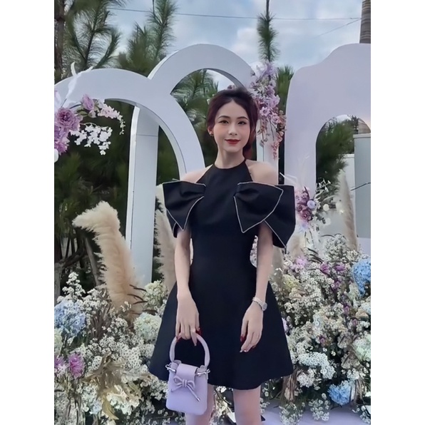 ĐẦM CỔ YẾM PHỐI NƠ VIỀN CƯỜM 2M