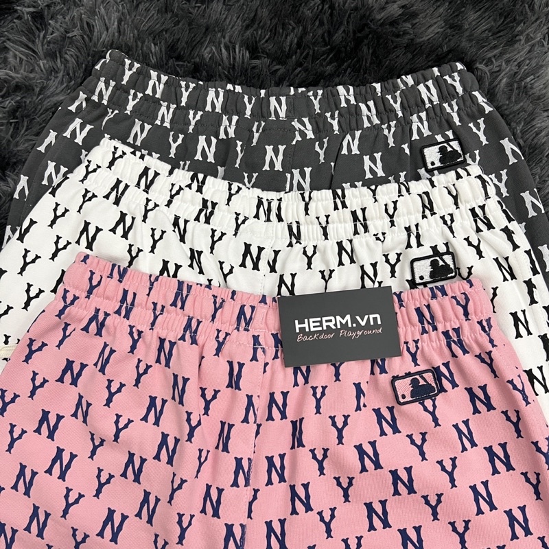 Quần Shorts M.L.B Monogram