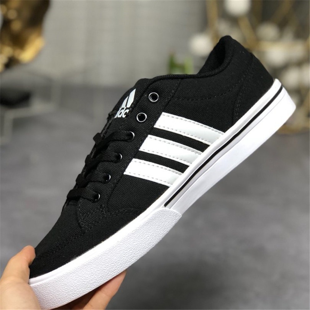 Giày Thể Thao Adidas Vải canvas Chất Lượng Cao Thời Trang 2020
