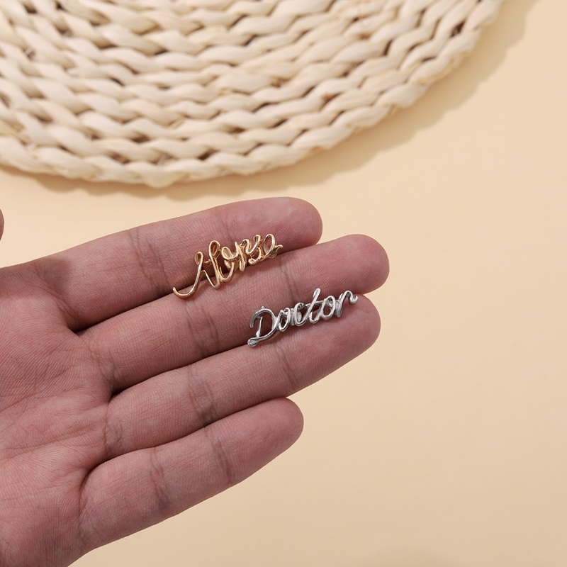 Ghim Cài Áo Bằng Kim Loại Màu Sắc Đơn Giản Cho Học Sinh / Y Tá