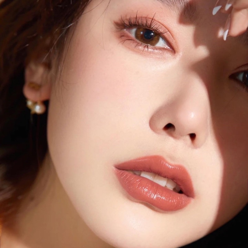 Son Bobbi Brown Luxe Lip Color•04•64