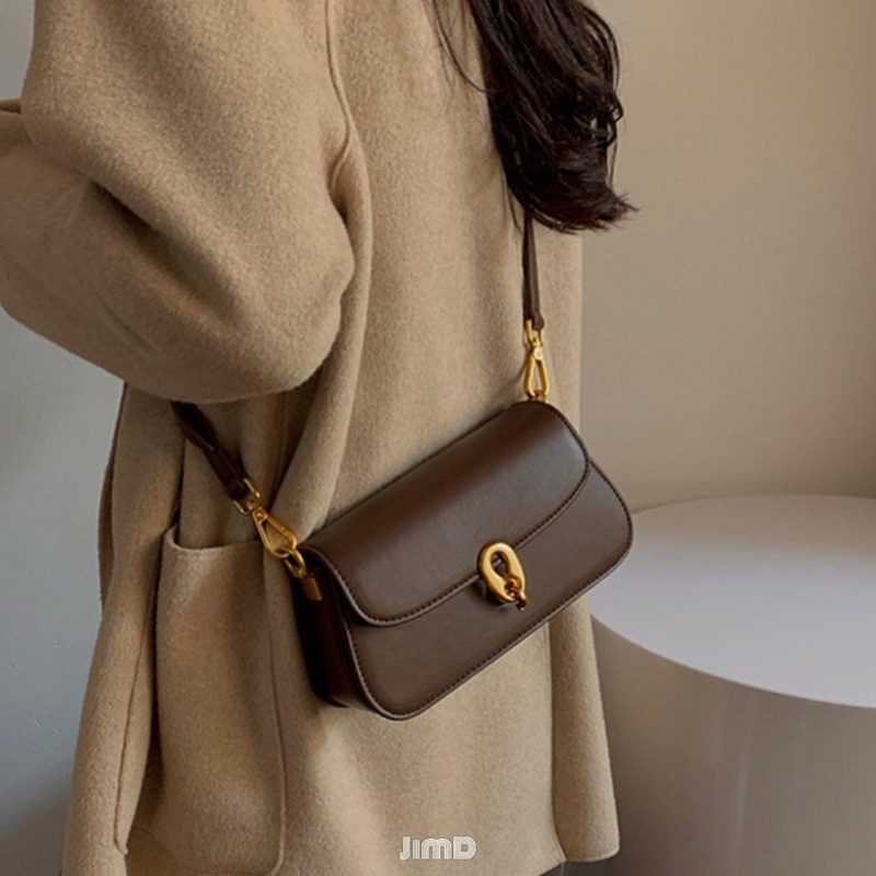 Túi xách nữ đeo vai/đeo chéo khoá chữ Q - ZR001