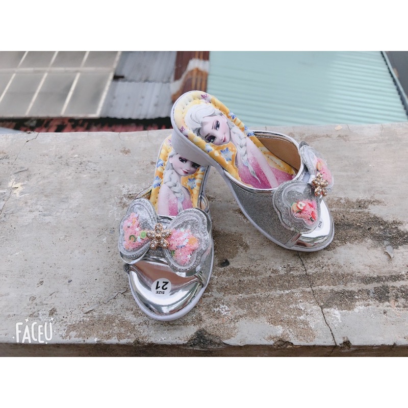 🌺🌺GÓT NƠ VIÊN KẸO ELSA ĐẾ ĐÚC